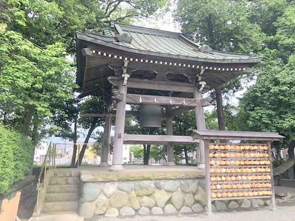 鈴鹿明神社の鐘楼