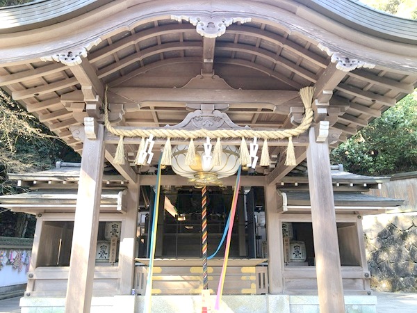 清荒神清澄寺の護法堂アップ